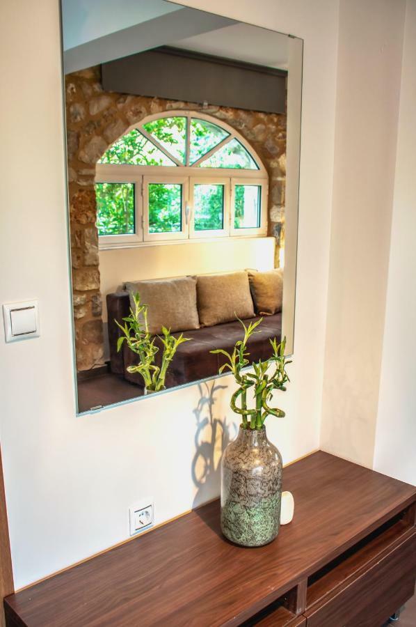 Kamares Suites Каламата Екстер'єр фото